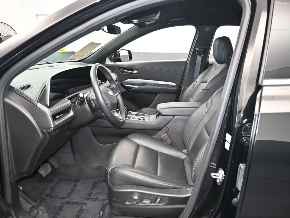 2024 Cadillac XT4 - Image 11 of 12