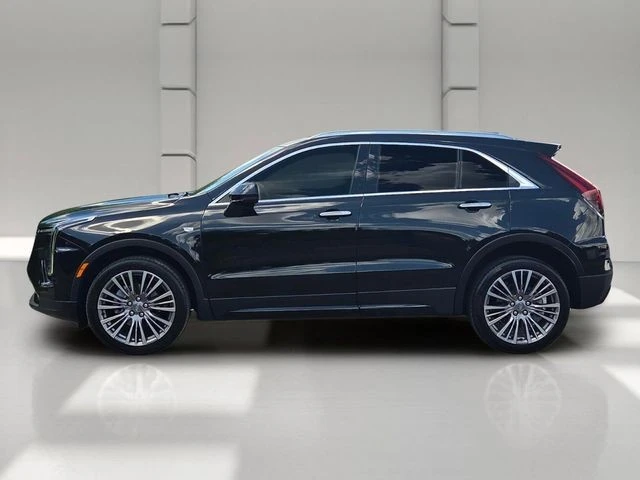 2024 Cadillac XT4 - Image 2 of 31
