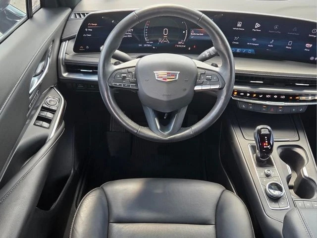 2024 Cadillac XT4 - Image 18 of 31