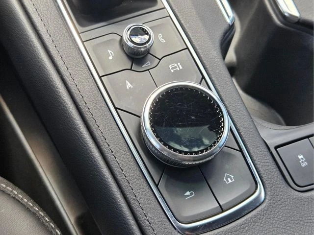2024 Cadillac XT4 - Image 28 of 31