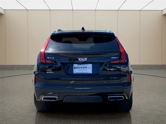 2024 Cadillac XT4 - Image 4 of 12