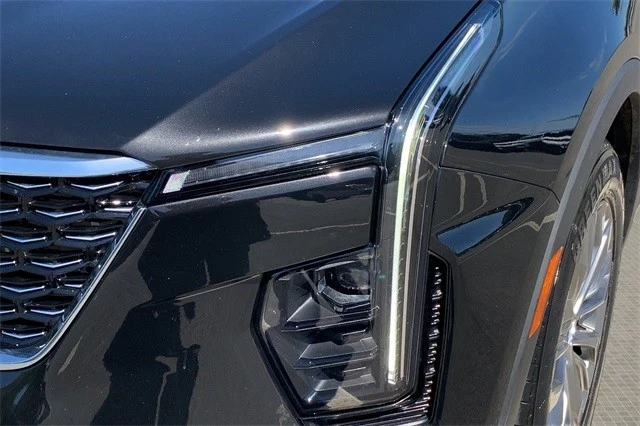 2024 Cadillac XT4 - Image 10 of 12