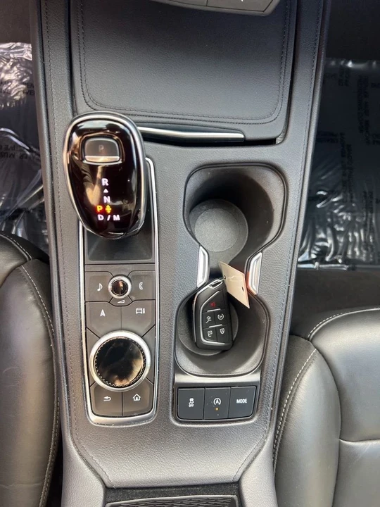2024 Cadillac XT4 - Image 11 of 12