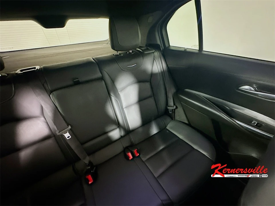 2024 Cadillac XT4 - Image 15 of 21