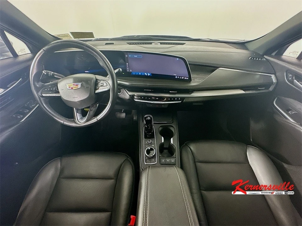 2024 Cadillac XT4 - Image 11 of 12