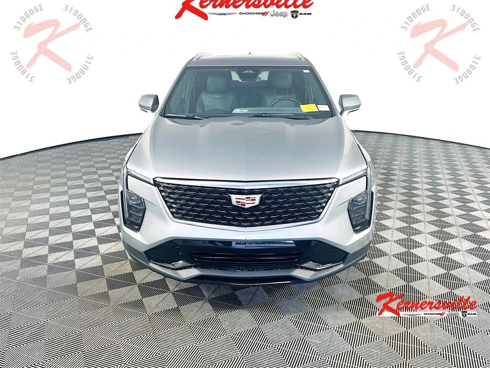 2024 Cadillac XT4 - Image 2 of 21