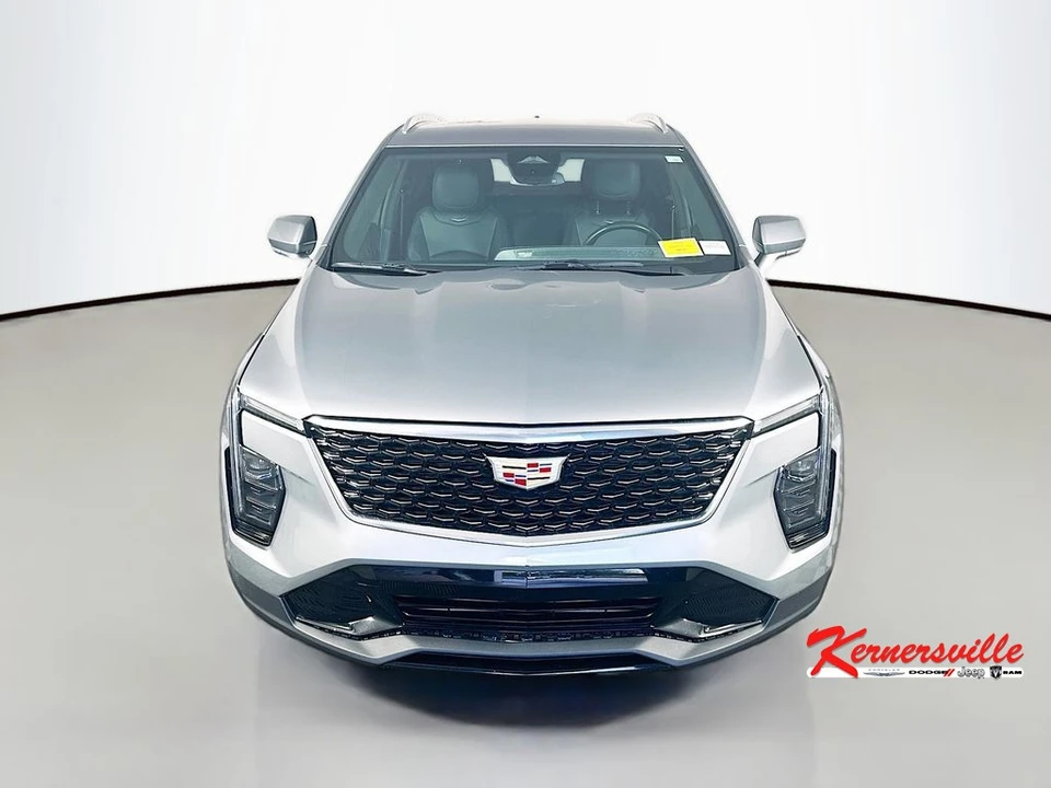 2024 Cadillac XT4 - Image 2 of 21