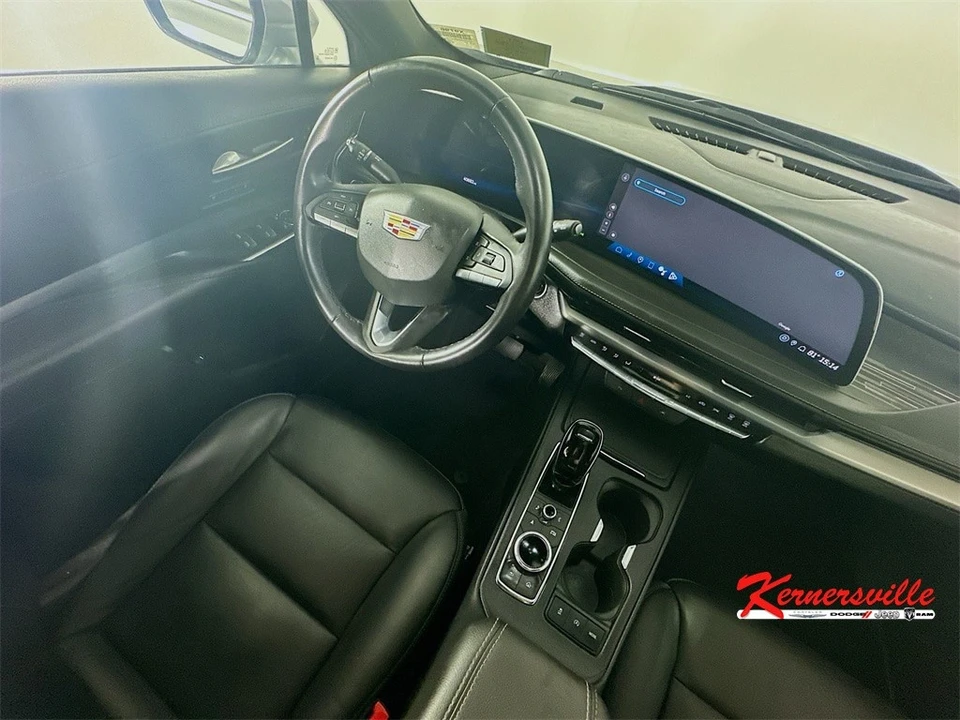 2024 Cadillac XT4 - Image 10 of 21