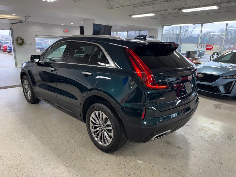 2024 Cadillac XT4 - Image 7 of 21