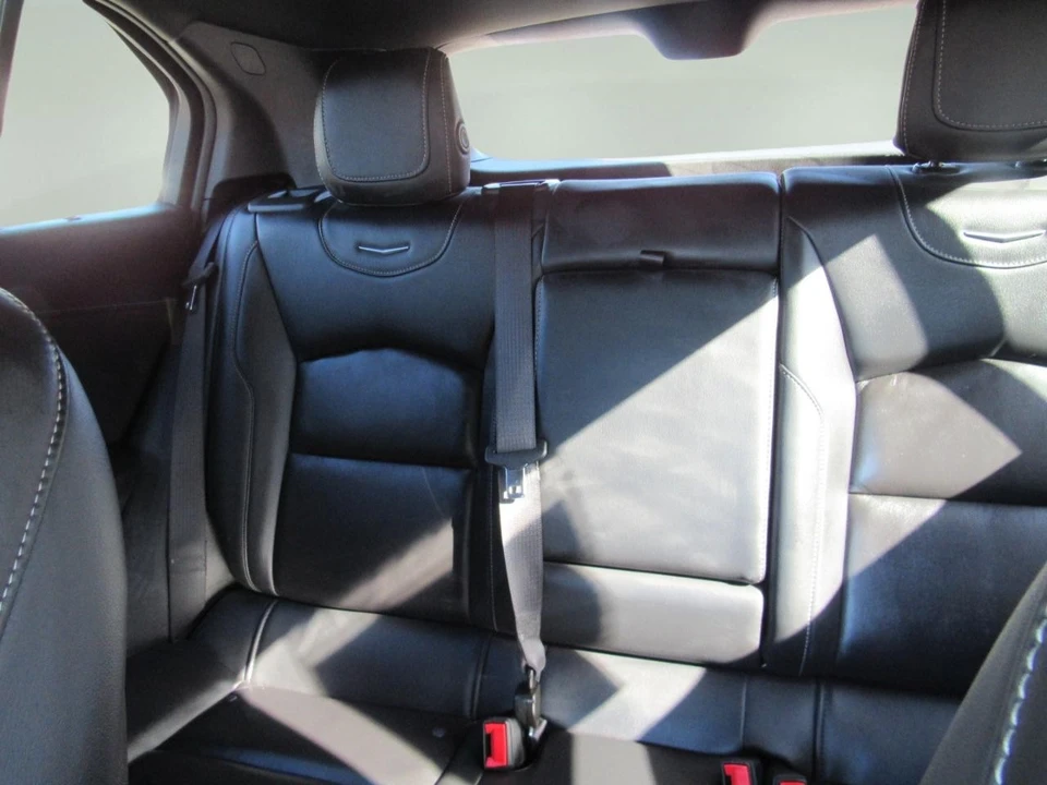 2024 Cadillac XT4 - Image 8 of 12