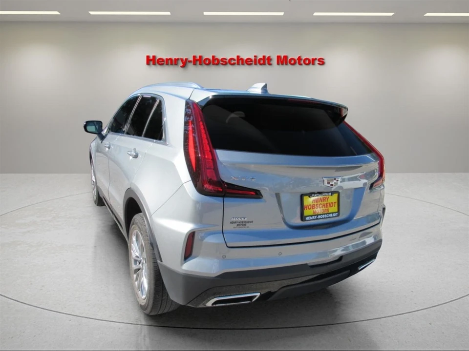 2024 Cadillac XT4 - Image 11 of 12