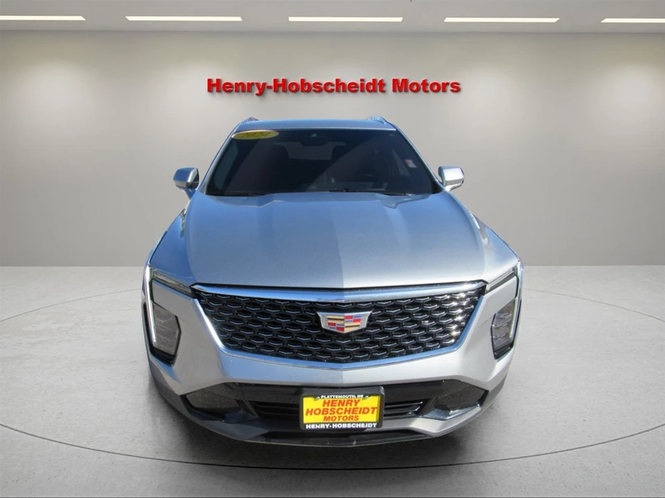 2024 Cadillac XT4 - Image 2 of 21