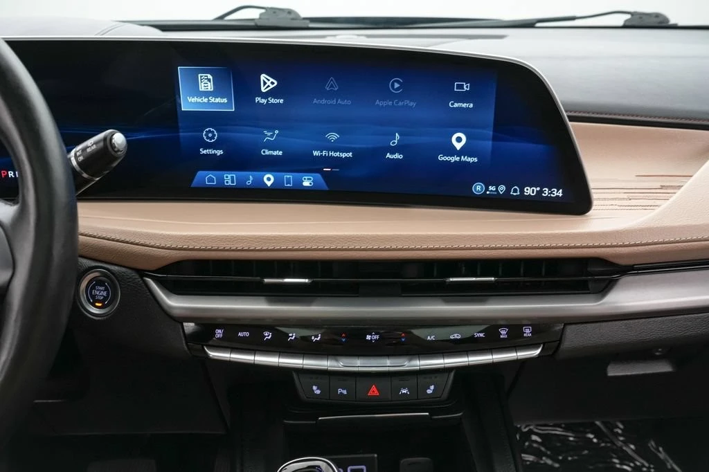 2024 Cadillac XT4 - Image 18 of 30