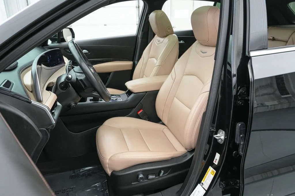 2024 Cadillac XT4 - Image 14 of 30