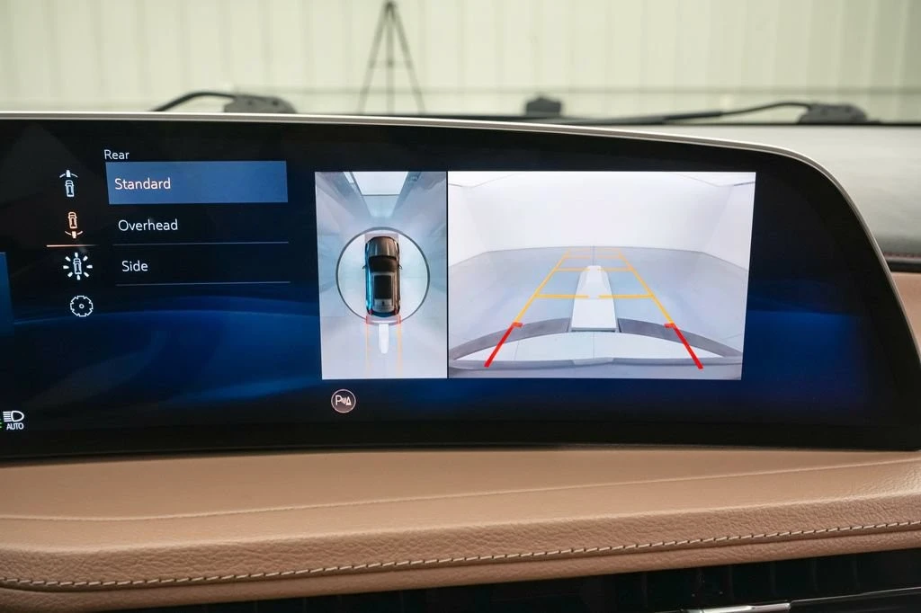 2024 Cadillac XT4 - Image 21 of 30