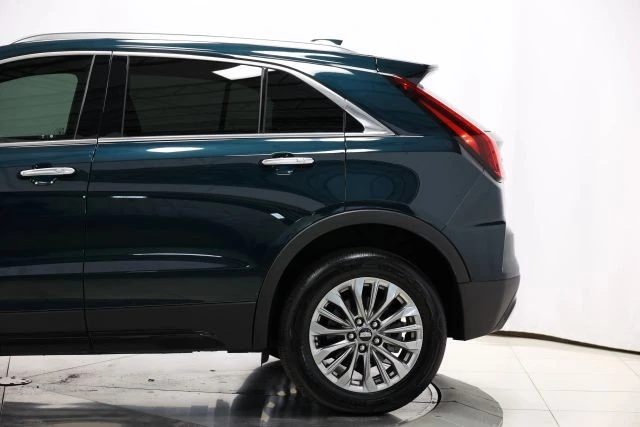2024 Cadillac XT4 - Image 8 of 12