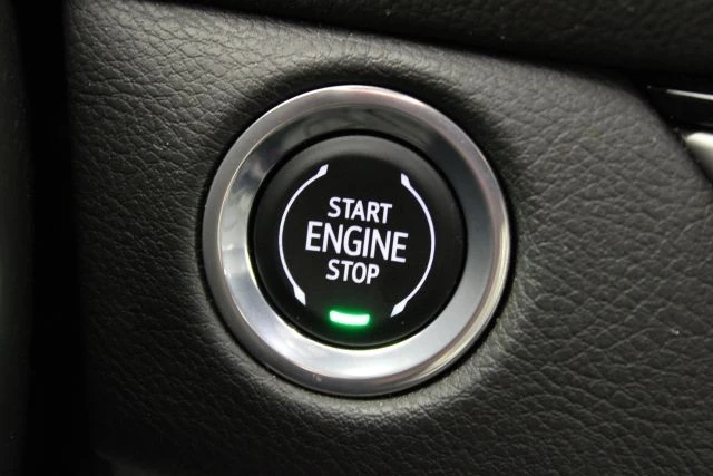 2024 Cadillac XT4 - Image 18 of 21