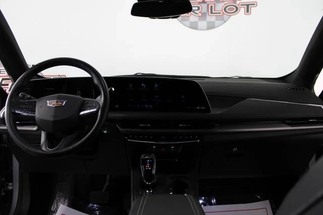 2024 Cadillac XT4 - Image 11 of 21