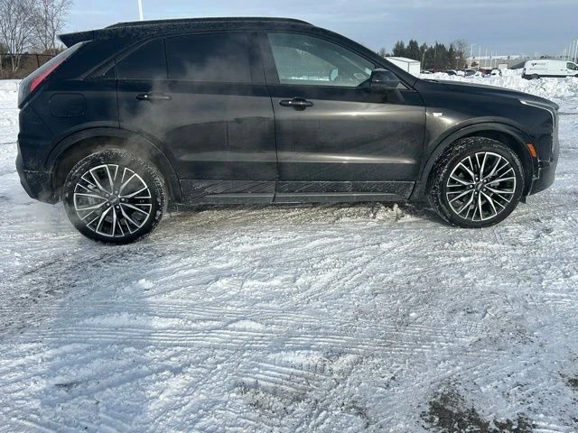 2024 Cadillac XT4 - Image 8 of 12