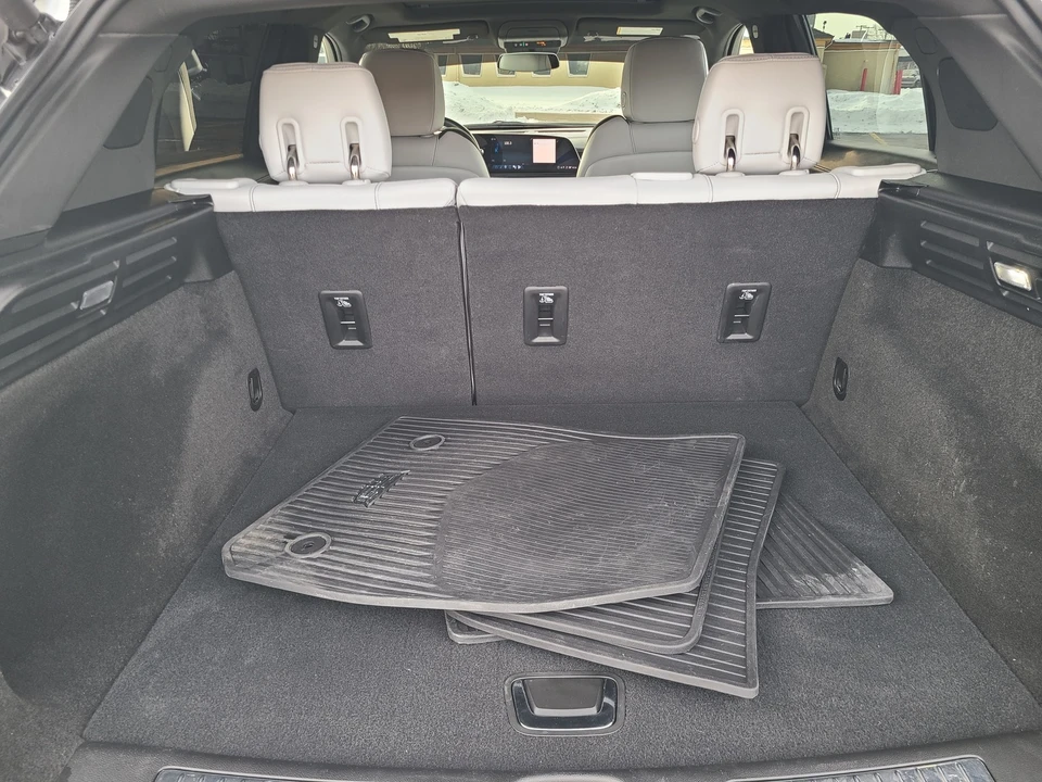2024 Cadillac XT4 - Image 12 of 21