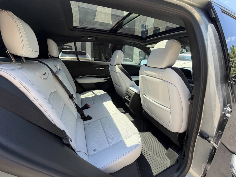 2024 Cadillac XT4 - Image 11 of 22