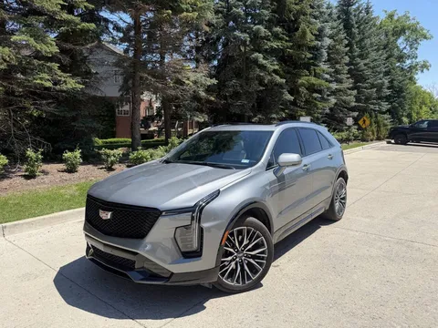 2024 Cadillac XT4 Sport 4dr Crossover