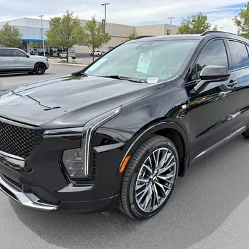2024 Cadillac XT4 Sport