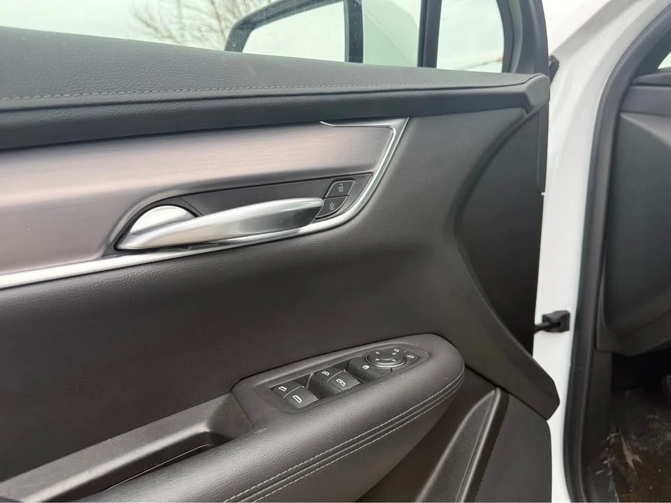 2024 Cadillac XT5 - Image 8 of 14