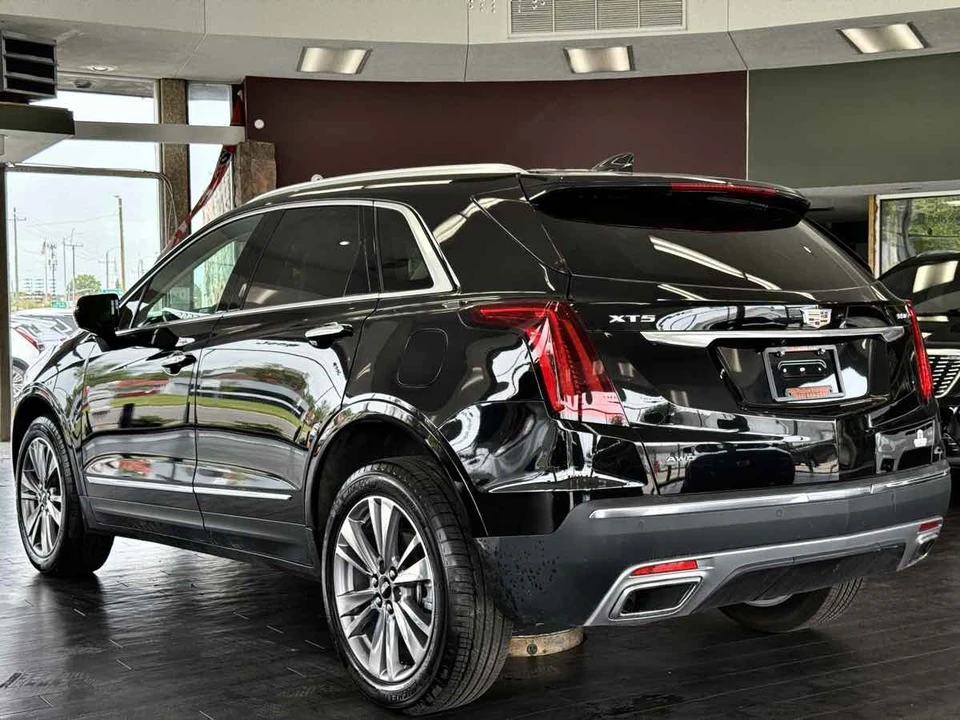 2024 Cadillac XT5 - Image 14 of 21