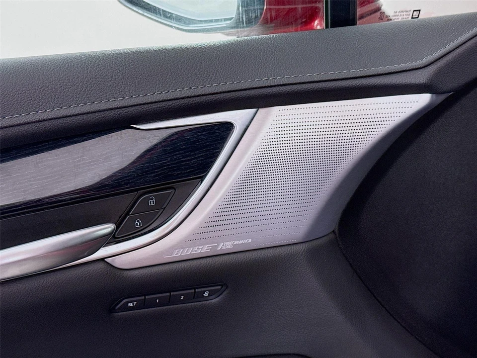 2024 Cadillac XT5 - Image 11 of 15