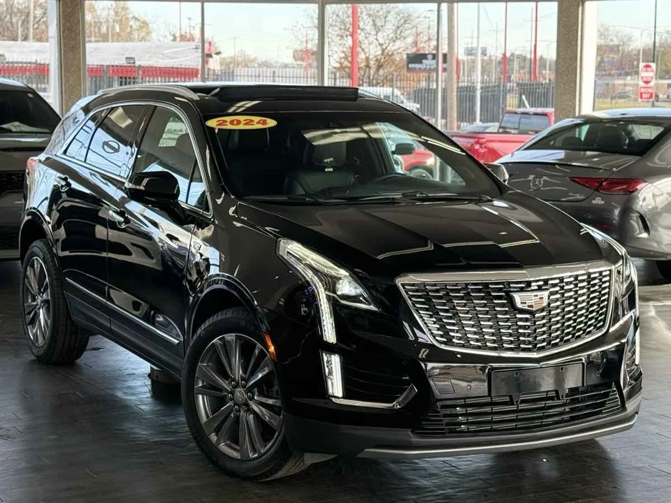 2024 Cadillac XT5 - Image 2 of 21
