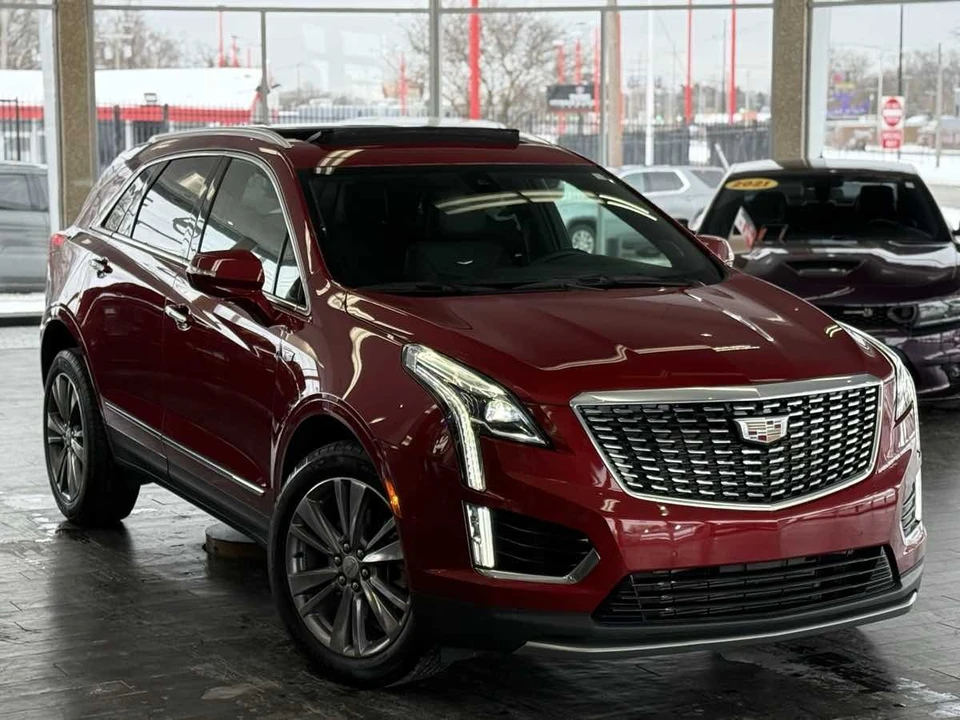 2024 Cadillac XT5 - Image 2 of 12