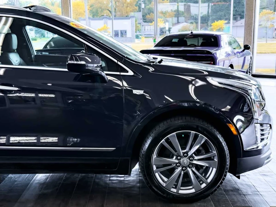 2024 Cadillac XT5 - Image 17 of 21