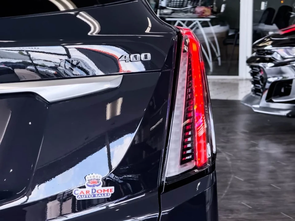 2024 Cadillac XT5 - Image 18 of 21