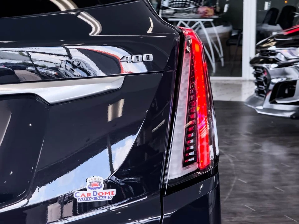 2024 Cadillac XT5 - Image 18 of 21