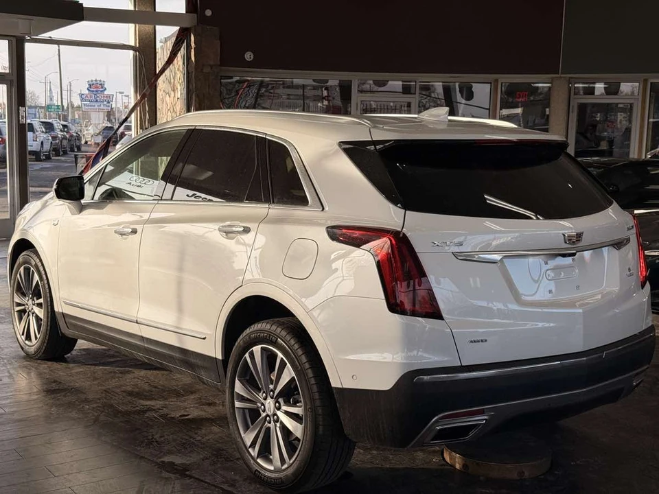 2024 Cadillac XT5 - Image 11 of 12