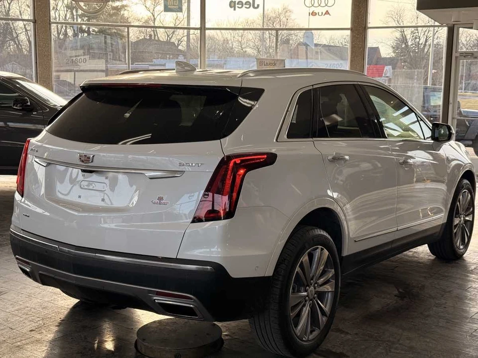 2024 Cadillac XT5 - Image 9 of 21