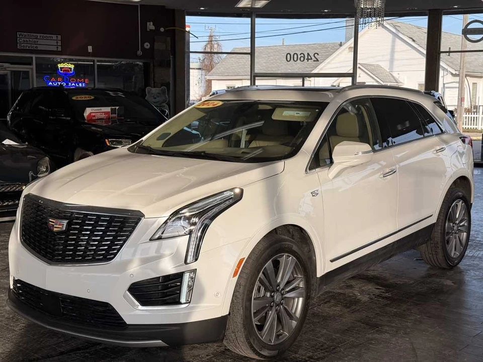 2024 Cadillac XT5 - Image 2 of 21