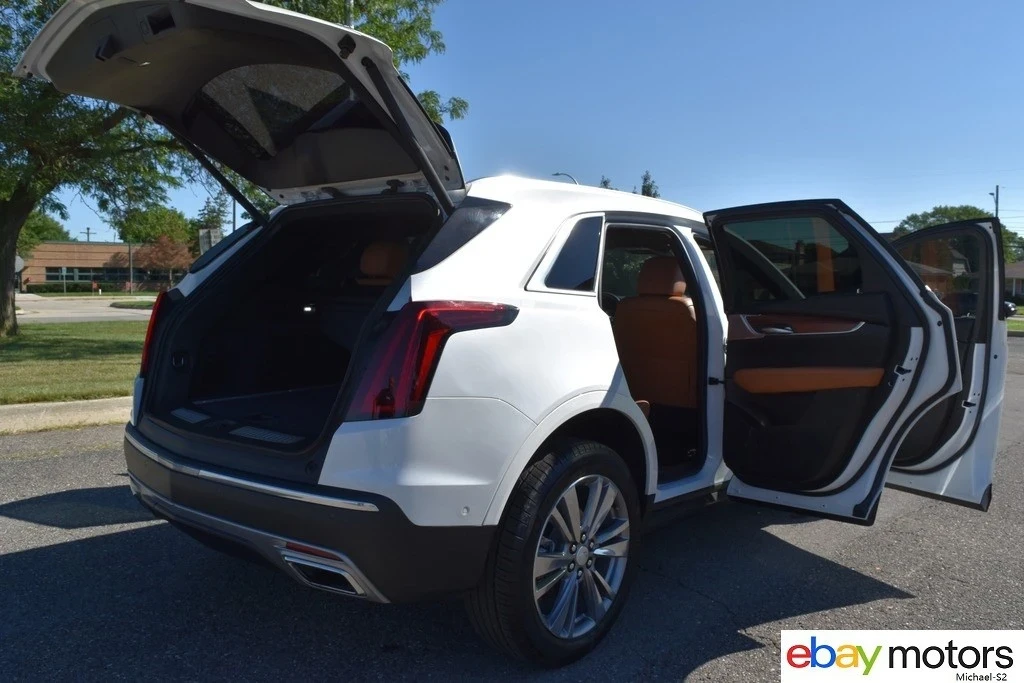 2024 Cadillac XT5 - Image 18 of 21