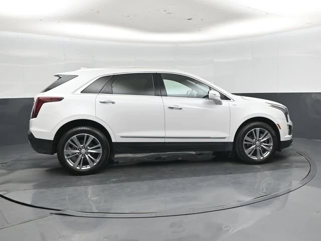 2024 Cadillac XT5 - Image 2 of 10