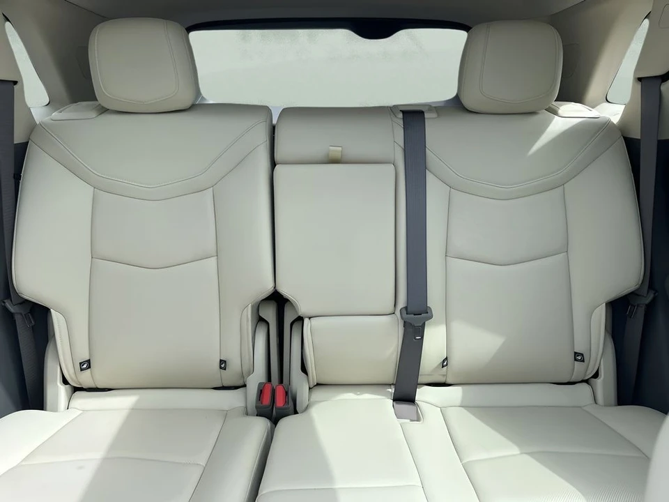 2024 Cadillac XT5 - Image 13 of 21