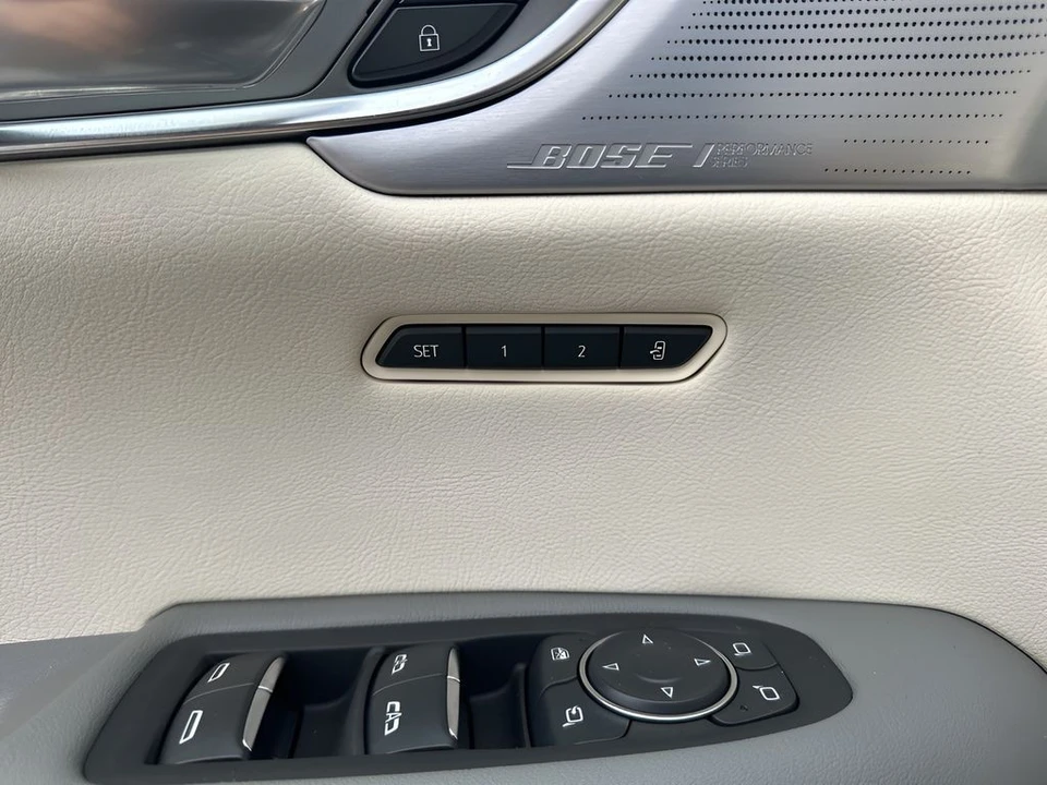 2024 Cadillac XT5 - Image 11 of 12