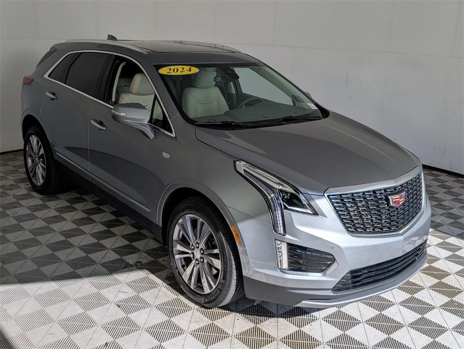 2024 Cadillac XT5 - Image 2 of 12