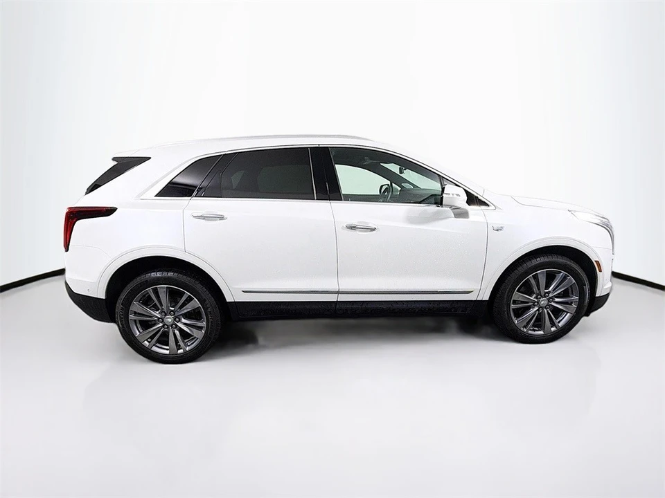 2024 Cadillac XT5 - Image 8 of 12