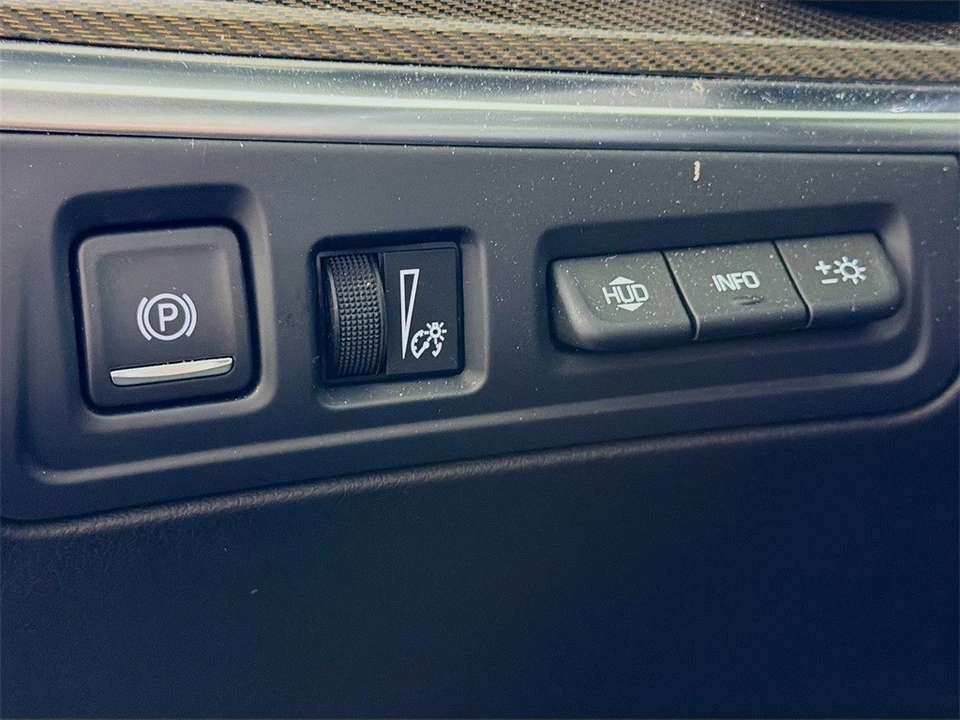 2024 Cadillac XT5 - Image 11 of 12