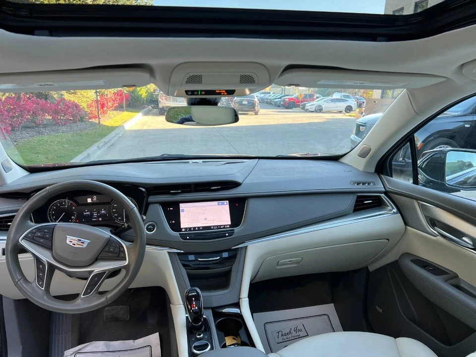 2024 Cadillac XT5 - Image 18 of 21