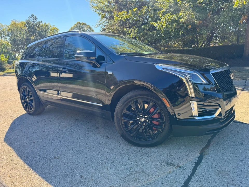 2024 Cadillac XT5 - Image 2 of 21