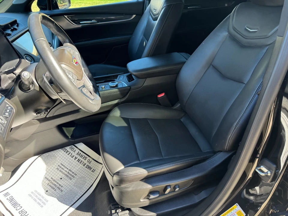 2024 Cadillac XT5 - Image 15 of 21