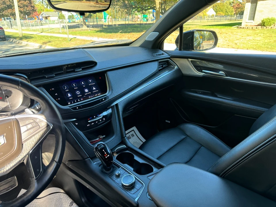 2024 Cadillac XT5 - Image 19 of 21