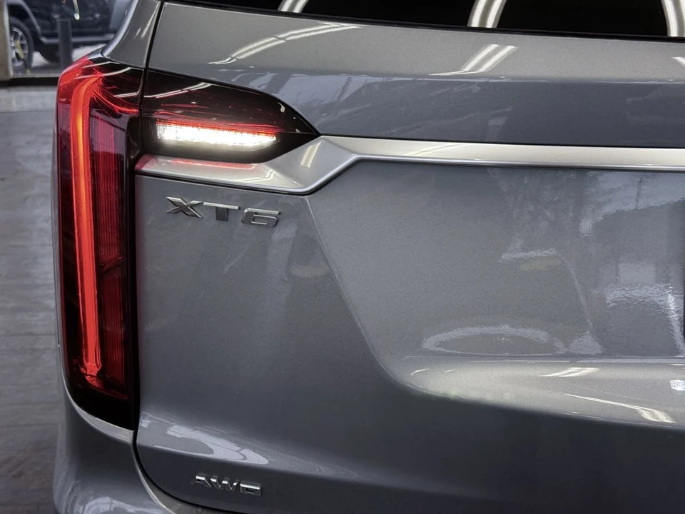 2024 Cadillac XT6 - Image 18 of 21